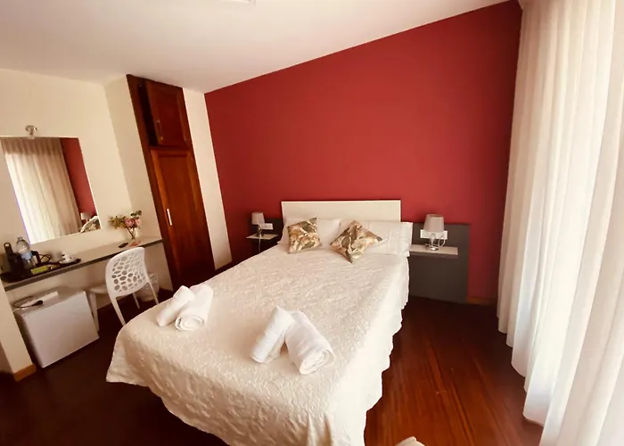 Vendaval 3* サンタマルタ・デ・オルティゲイラ