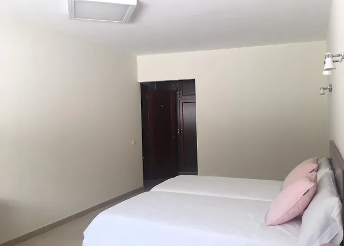 Vendaval 3* サンタマルタ・デ・オルティゲイラ